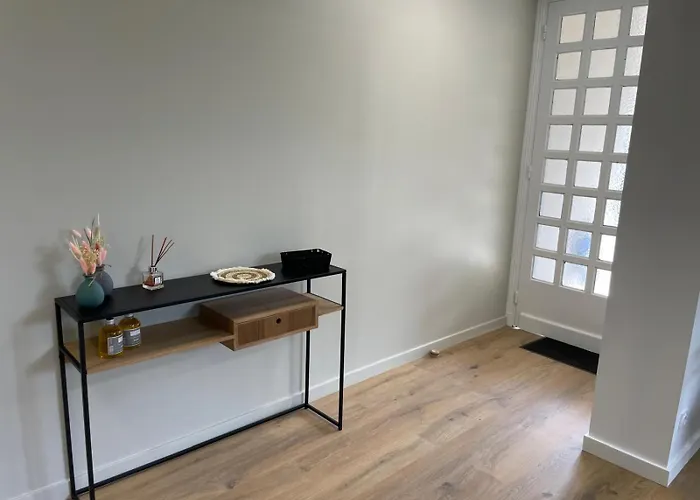 - 1 Апартаменты *